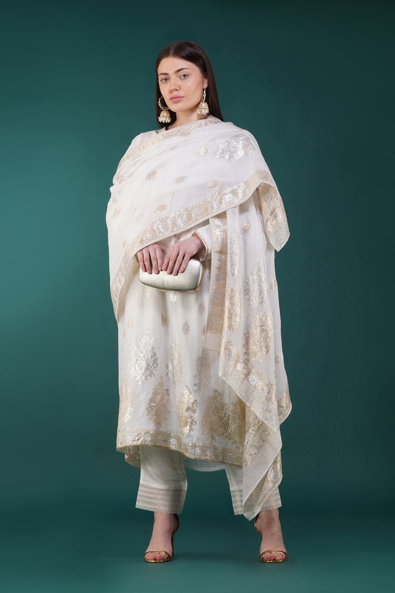 Blanc Kurta Set